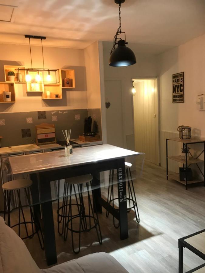 Appartement Avec Garage Centre Historique De Béziers Kültér fotó