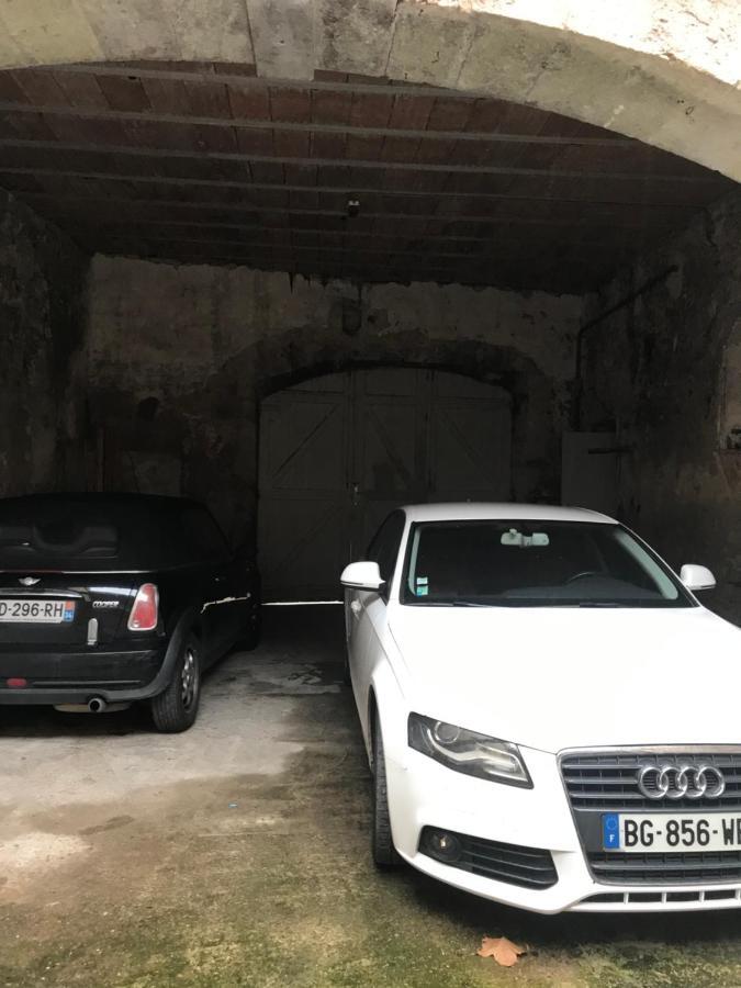 Appartement Avec Garage Centre Historique De Béziers Kültér fotó